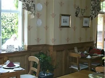 The Limes Pensión York